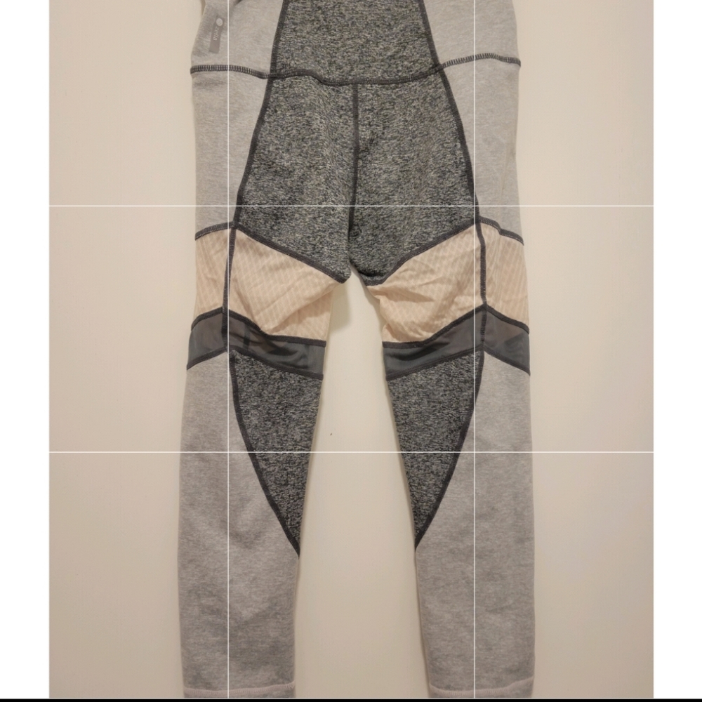 Zella Capri leggings